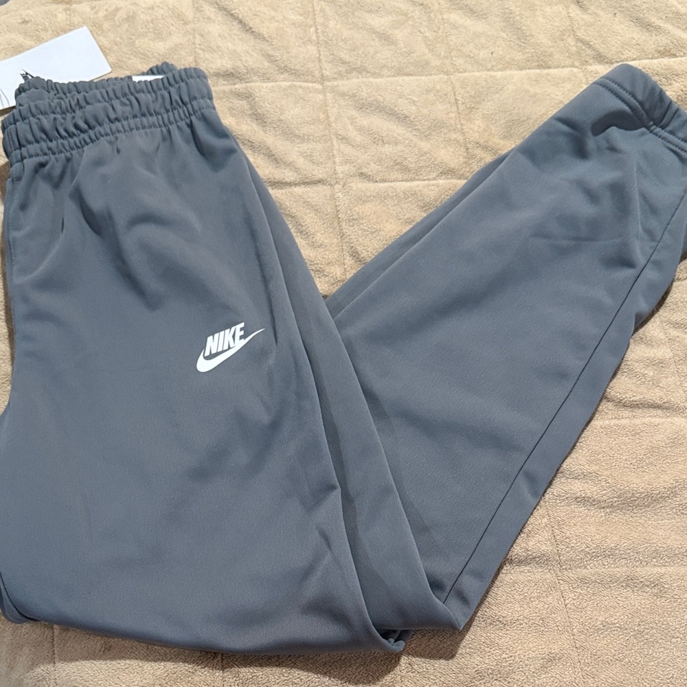 NWT Nike Kids Charcoal Sweatpants